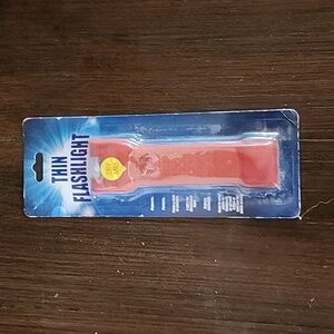 NWT Thin Flashlight